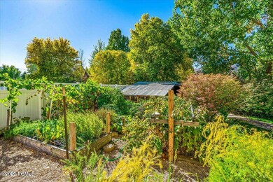 30-33 n 200 w, Midway, UT, 84049 (30 of