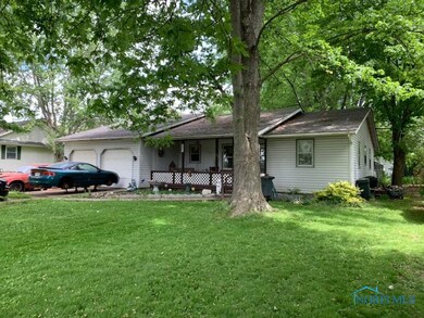 302 N Maple St, Pioneer, OH 43554 - photo 2