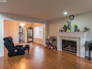 Living Room/Dining Room