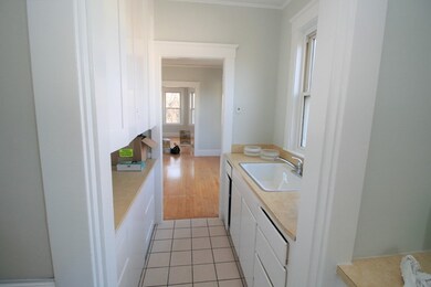 46 Orne St unit 2, Salem, MA 01970 - photo 4