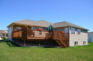 5205 Ninebark Dr, Fitchburg, WI 53711 - photo 3