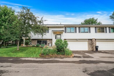 11809 Undercliff St NW, Coon Rapids, MN 55433 - photo 3