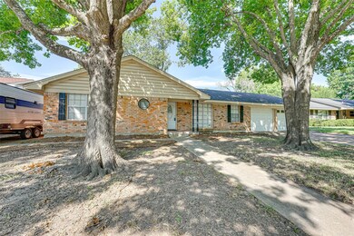 1207 Red Oak St, Ennis, TX 75119 - photo 5