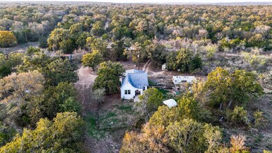 137 Shady Oaks Loop, Cedar Creek, TX 78612 - photo 6