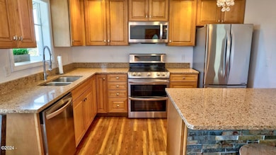 5812 NW Sylva St, Newport, OR 97365 - photo 6