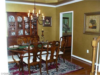 Dining Room - Tray ceiling