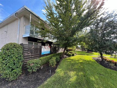 5124 Live Oak St unit 101, Dallas, TX 75206 - photo 4