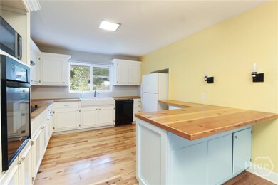 352 Greencrest Dr, Athens, GA 30605 - photo 6