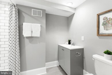 302 S Conkling St, Baltimore, MD 21224 - photo 6