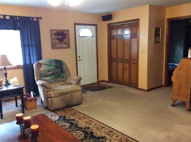 706 N Jefferson St, Ossian, IN 46777 - photo 4