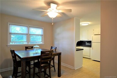 633 N Bost St, Statesville, NC 28677 - photo 6