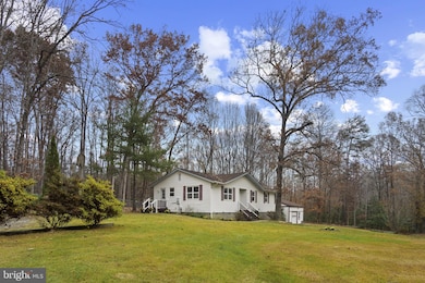 11013 Forest Hollow Dr, Bumpass, VA 23024 - photo 2