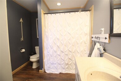 103 Main St, Center Point, IA 52213 - photo 2