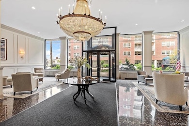 Waters Edge unit 7Y, Long Beach, NY 11561 - photo 4