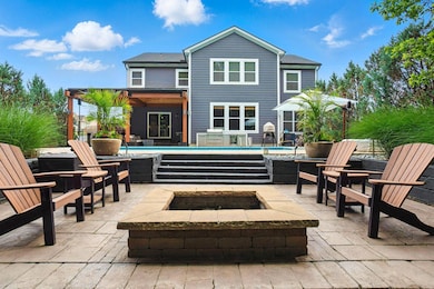 Patio & Fire Pit