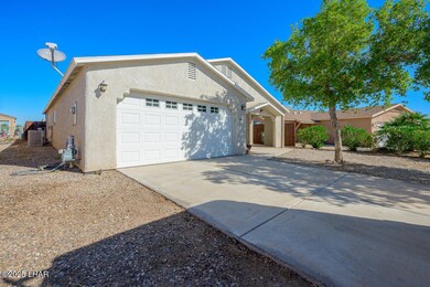 9828 S Needles Dr, Mohave Valley, AZ 86440 - photo 2