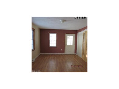 746 Alameda Ave, Sheffield Lake, OH 44054 - photo 6