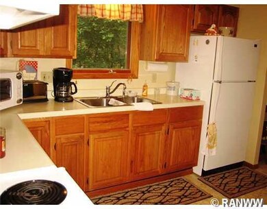 112 14th St NE, Menomonie, WI 54751 - photo 3