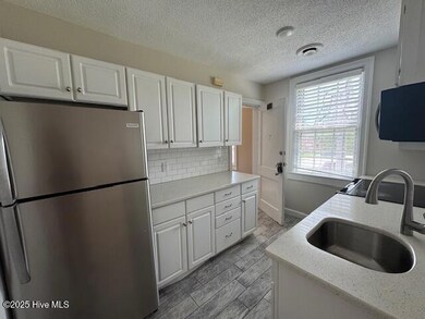 2940 Oleander Dr unit A8, Wilmington, NC 28403 - photo 3