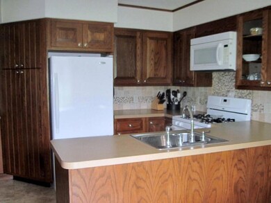 Cute Kitchen with Appliances