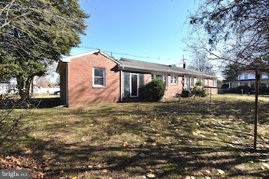 891 E 3rd St, Florence, NJ 08518 - photo 3