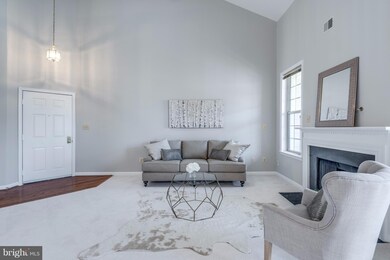 1324 Garden Wall Cir unit E-311, Reston, VA 20194 - photo 7