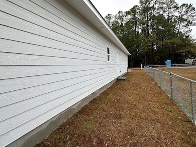 42 Eckie Dr, Freeport, FL 32439 - photo 7