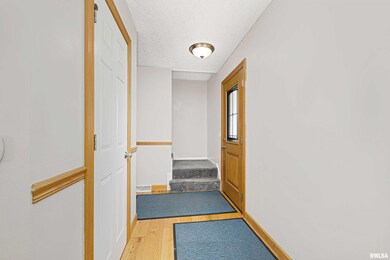 1604 Hillcrest Ave, Bettendorf, IA 52722 - photo 7