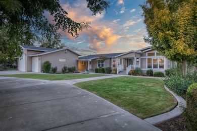 8646 Cairo Ave, Laton, CA 93242 - photo 3