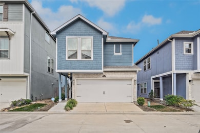 11915 Oakmont Valley Trace, Houston, TX 77051 - photo 3