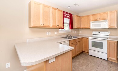 2207 Windstone Dr, Columbia, MO 65201 - photo 6