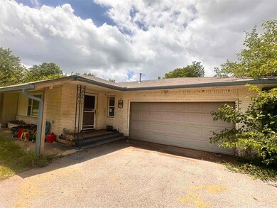 13453 NE Kleeman Rd, Elgin, OK 73538 - photo 3