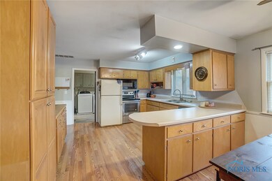 501 Crystal Ave, Findlay, OH 45840 - photo 6