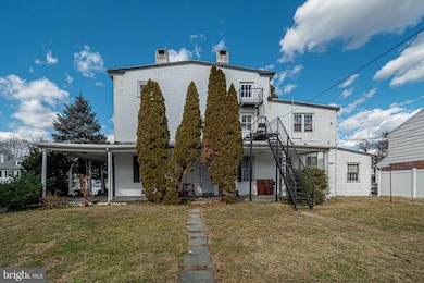 14 E Albemarle Ave, Lansdowne, PA 19050 - photo 2