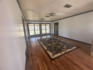 unlisted-address, Springtown, TX 76082 - photo 5