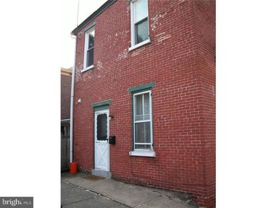 343 Chestnut St unit 3, Pottstown, PA 19464 - photo 2