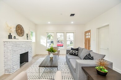 1130 Jerome St, Houston, TX 77009 - photo 7