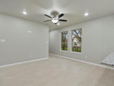 309 Robbins St, Cleburne, TX 76031 - photo 7