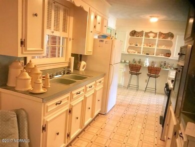 203 N SECOND ST MACCLESFIELD kitchen