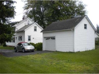 48 Williston Ave, Easthampton, MA 01027 - photo 3