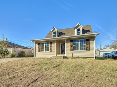 109 SW 3rd St, Jones, OK 73049 - photo 3