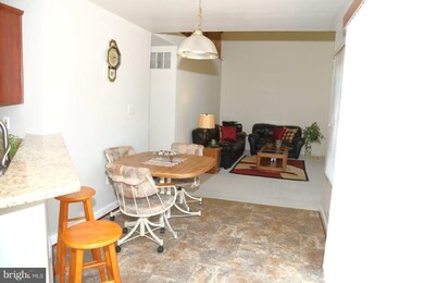 7763 Rockburn Dr, Ellicott City, MD 21043 - photo 6