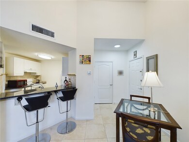 5060 Fairways Cir unit F303, Vero Beach, FL 32967 - photo 2