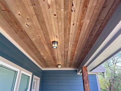 128 E Day St, Denison, TX 75021 - photo 5