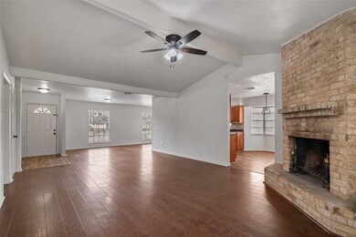 7506 Brushy Ct, Houston, TX 77088 - photo 6