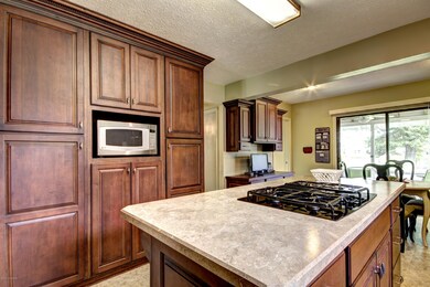 9233 Fern Creek Rd, Louisville, KY 40291 - photo 4