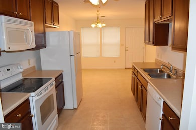 2725 Roosevelt Dr, Chambersburg, PA 17201 - photo 5