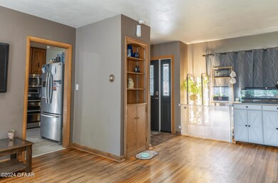 1226 S 9th St, Grand Forks, ND 58201 - photo 2