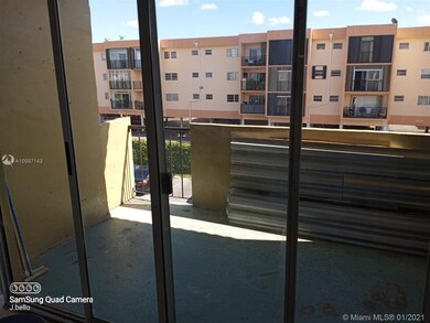 6070 W 18th Ave unit 312, Hialeah, FL 33012 - photo 4