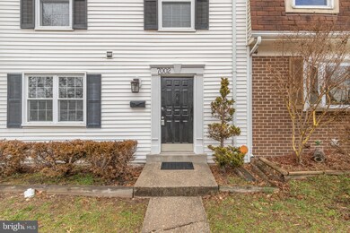7002 Scotch Dr, Laurel, MD 20707 - photo 4